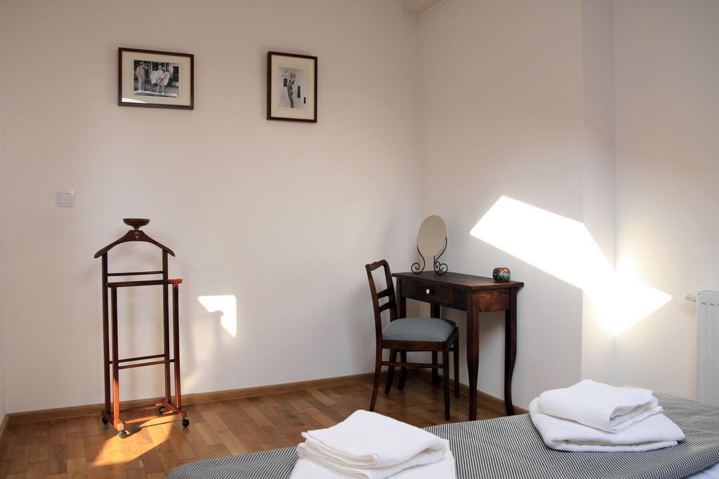 Designer Apt in the heart of Kraków Cracóvia Exterior foto